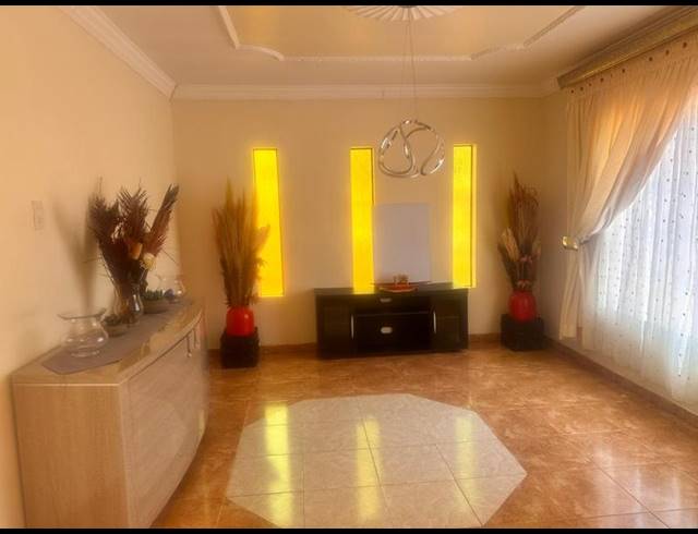 5 BEDROOM HOUSE FOR SALE IN AMANDASIG